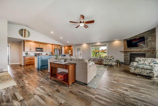 21407 N Spotted Rd, Deer Park, WA 99006
