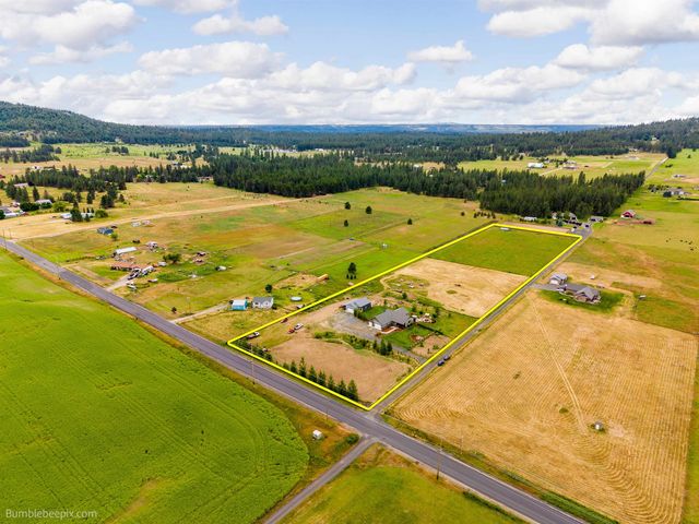 21407 N Spotted Rd, Deer Park, WA 99006