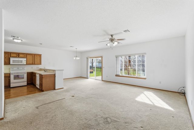 8303 W 15th St N, Wichita, KS 67212