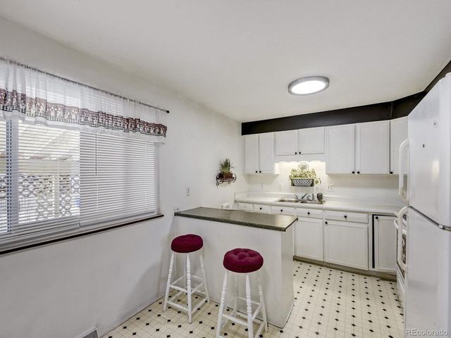 359 N 16th Ave, Brighton, CO 80601