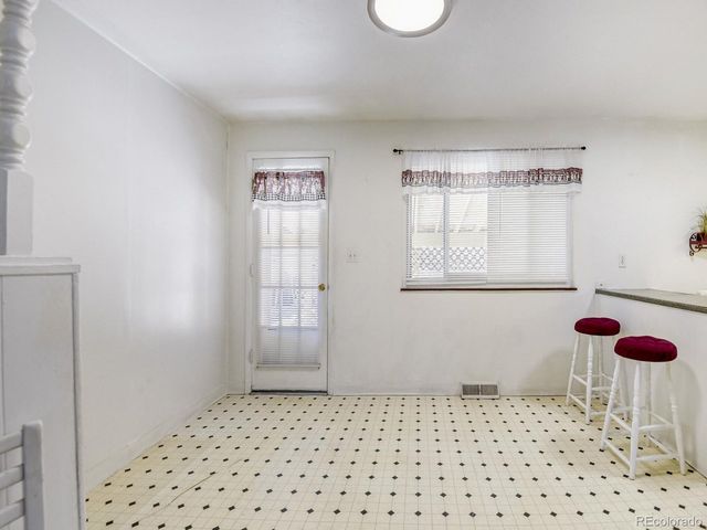 359 N 16th Ave, Brighton, CO 80601