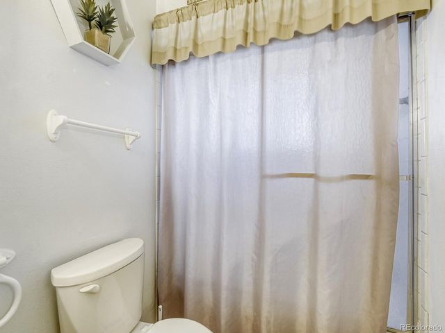 359 N 16th Ave, Brighton, CO 80601