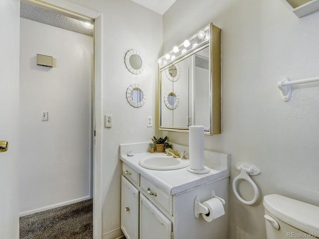 359 N 16th Ave, Brighton, CO 80601