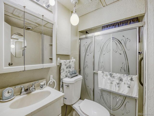 359 N 16th Ave, Brighton, CO 80601