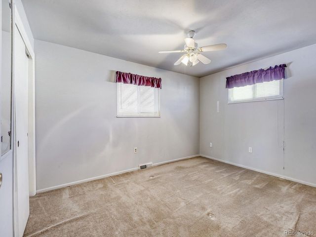 359 N 16th Ave, Brighton, CO 80601