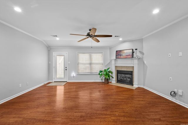 3100 S Fern Cove, Sherwood, AR 72120