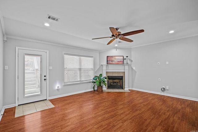 3100 S Fern Cove, Sherwood, AR 72120