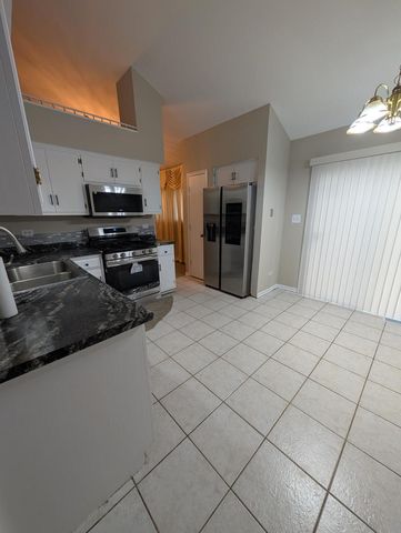 6237 Michael Lane, Matteson, IL 60443