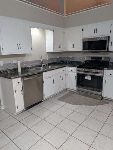 6237 Michael Lane, Matteson, IL 60443