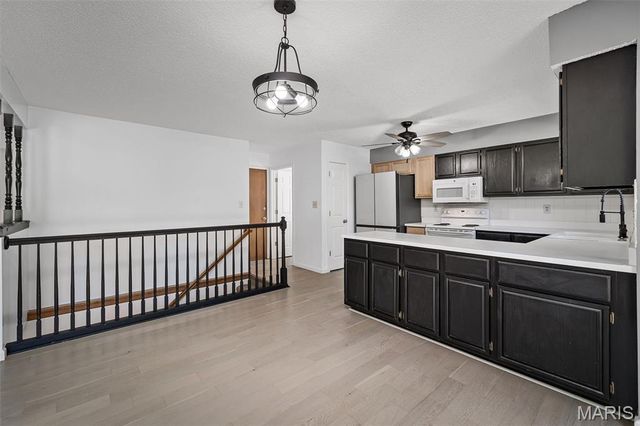 1710 Doris Walter Lane, St Charles, MO 63303