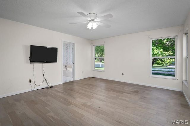 1710 Doris Walter Lane, St Charles, MO 63303