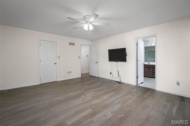 1710 Doris Walter Lane, St Charles, MO 63303