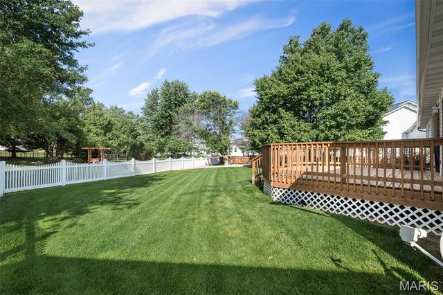 1710 Doris Walter Lane, St Charles, MO 63303