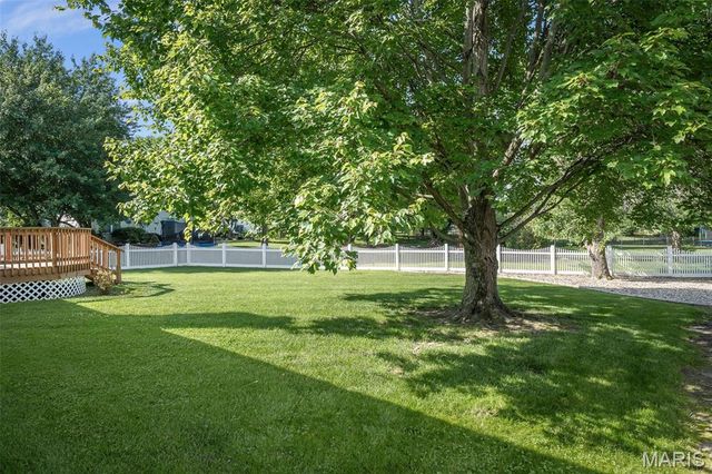 1710 Doris Walter Lane, St Charles, MO 63303