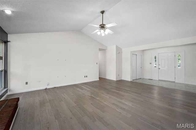 1710 Doris Walter Lane, St Charles, MO 63303