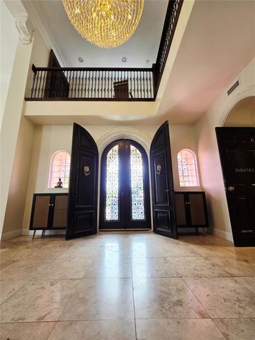 411 72ND STREET S, St Petersburg, FL 33707