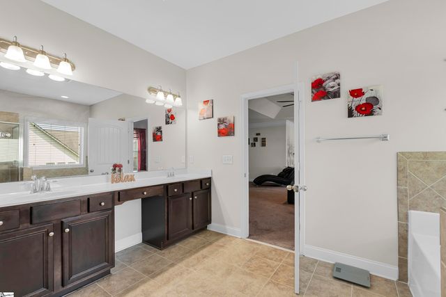 3 Dunsborough Drive, Simpsonville, SC 29680
