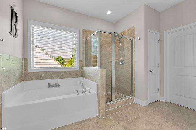 3 Dunsborough Drive, Simpsonville, SC 29680