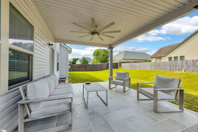 3 Dunsborough Drive, Simpsonville, SC 29680