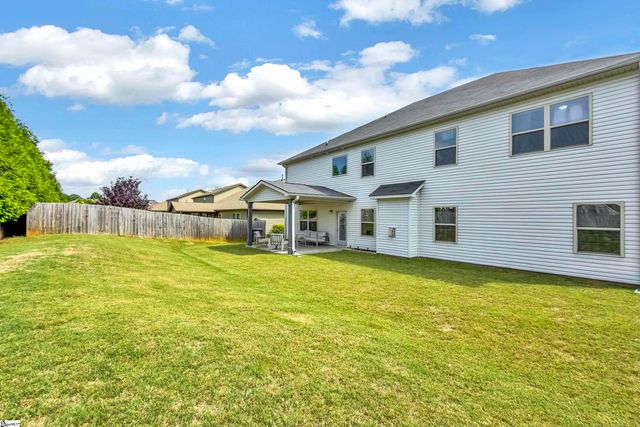 3 Dunsborough Drive, Simpsonville, SC 29680
