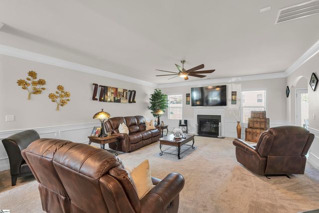 3 Dunsborough Drive, Simpsonville, SC 29680