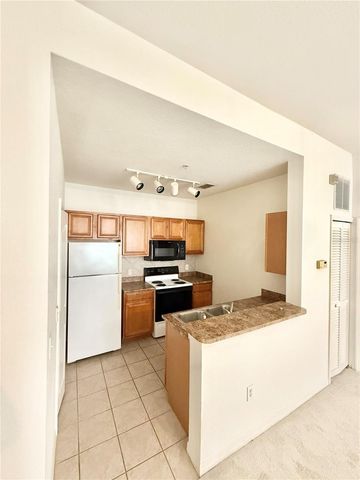 6137 METROWEST BOULEVARD 306, Orlando, FL 32835