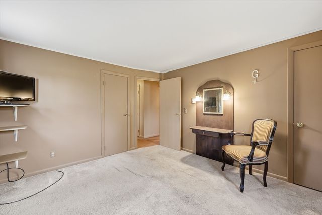 135 Pine Acre Road, Springfield, MA 01129