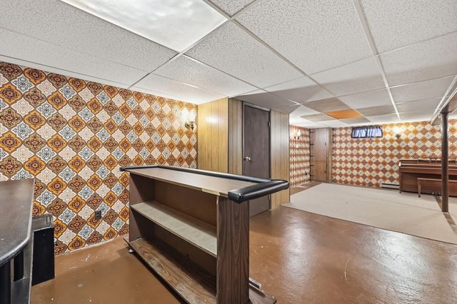 135 Pine Acre Road, Springfield, MA 01129