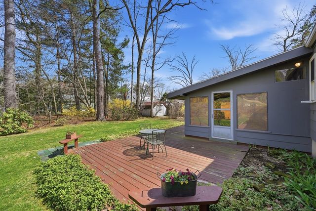 135 Pine Acre Road, Springfield, MA 01129
