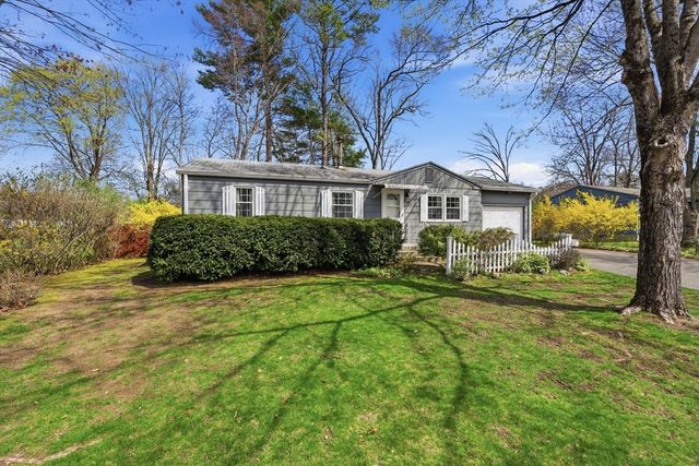 135 Pine Acre Road, Springfield, MA 01129