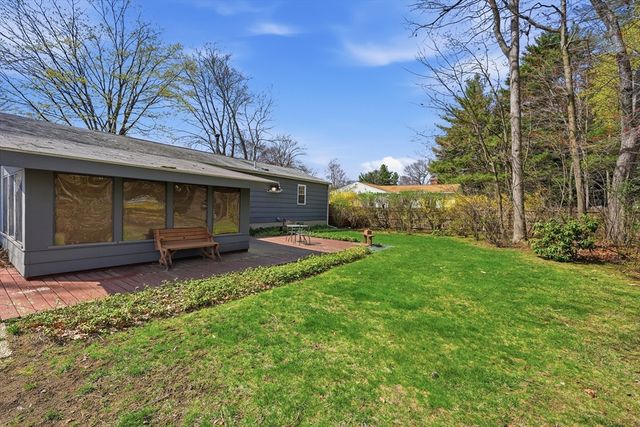 135 Pine Acre Road, Springfield, MA 01129