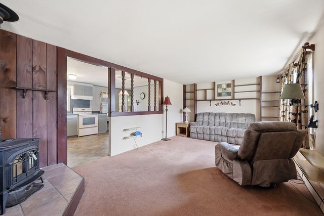 135 Pine Acre Road, Springfield, MA 01129
