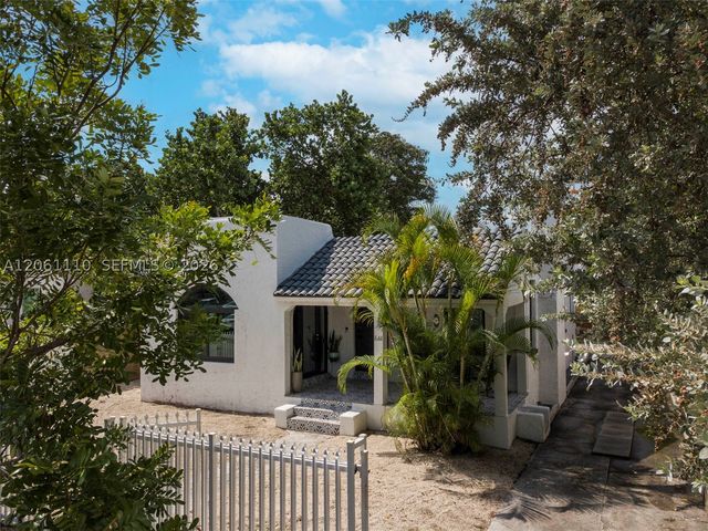 1644 SW 9th St, Miami, FL 33135