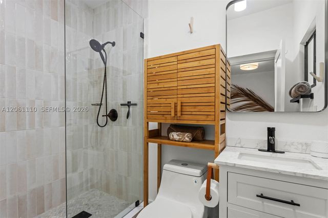 1644 SW 9th St, Miami, FL 33135