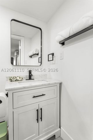 1644 SW 9th St, Miami, FL 33135