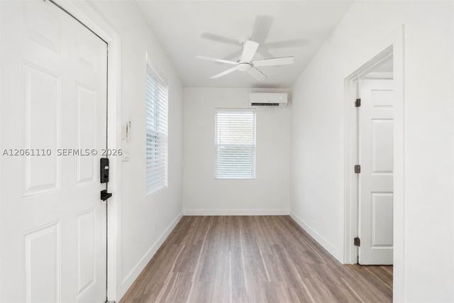 1644 SW 9th St, Miami, FL 33135