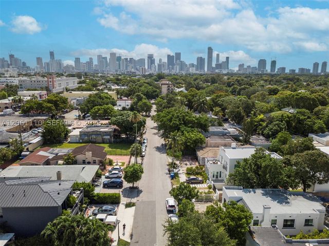 1644 SW 9th St, Miami, FL 33135