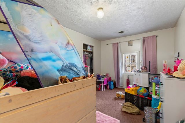 705 E Warrington Ave, Allentown, PA 15210