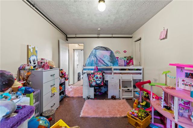 705 E Warrington Ave, Allentown, PA 15210