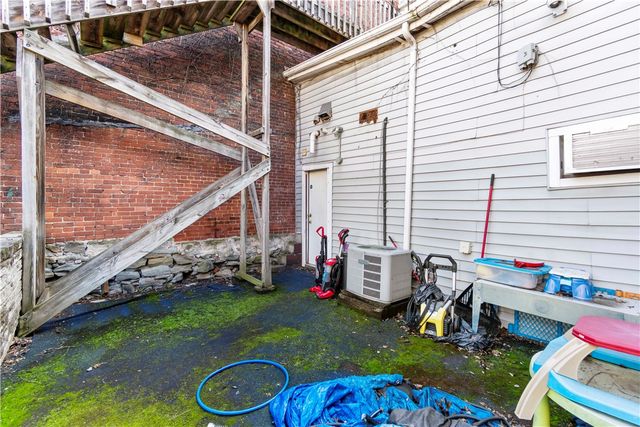 705 E Warrington Ave, Allentown, PA 15210