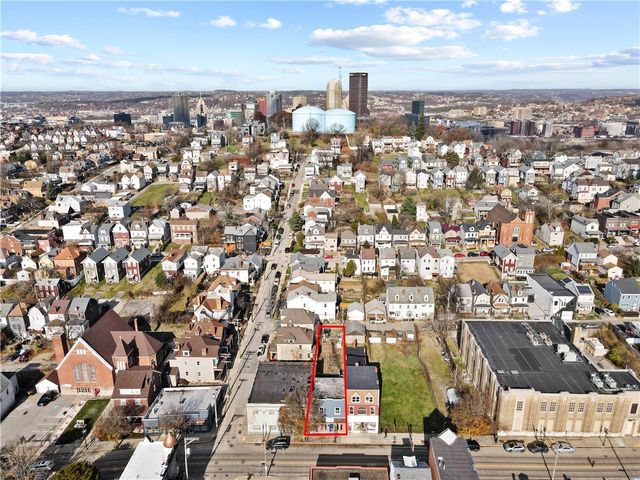 705 E Warrington Ave, Allentown, PA 15210