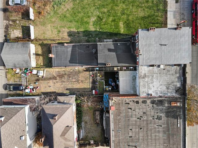 705 E Warrington Ave, Allentown, PA 15210