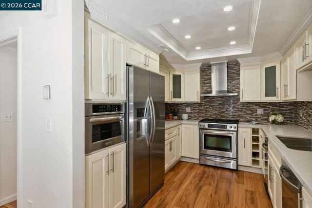 128 Via Cabrera Ln, Martinez, CA 94553