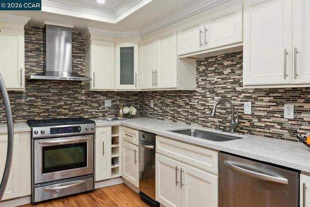 128 Via Cabrera Ln, Martinez, CA 94553