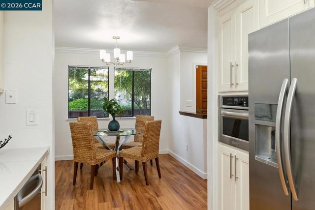 128 Via Cabrera Ln, Martinez, CA 94553