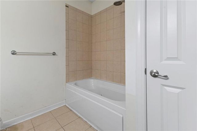 4155 Harbor Walk Ave, Norfolk, VA 23518