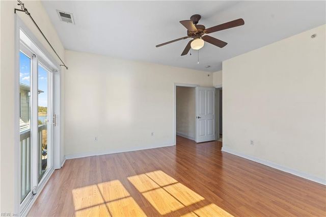 4155 Harbor Walk Ave, Norfolk, VA 23518