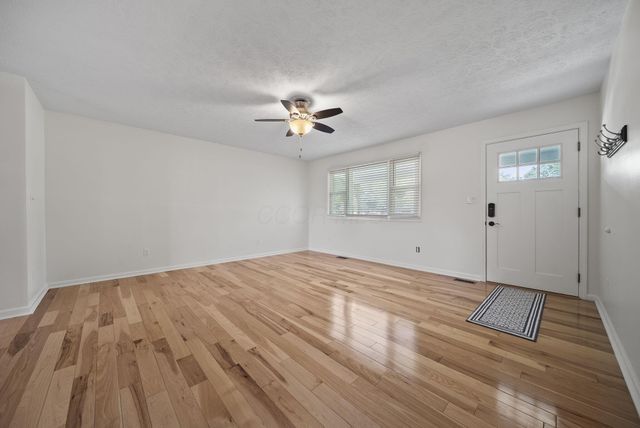 4617 Zuber Road, Orient, OH 43146