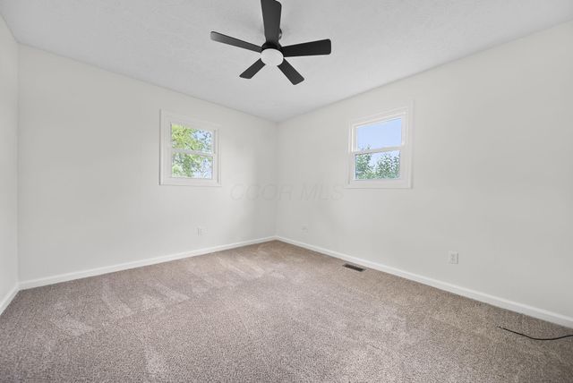 4617 Zuber Road, Orient, OH 43146