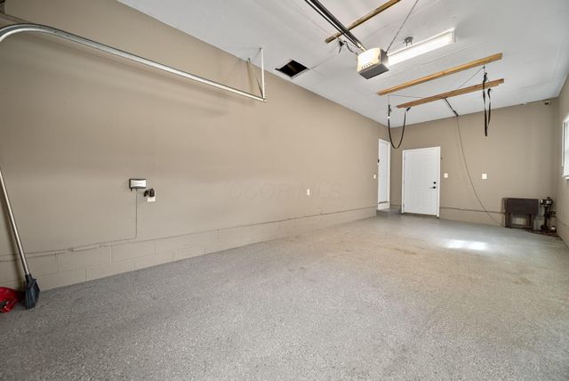 4617 Zuber Road, Orient, OH 43146